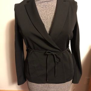 NWT Anne Klein Black Blazer (size 6)